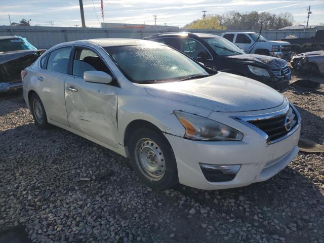 1N4AL3AP1DN416274 - 2013 NISSAN ALTIMA 2.5 WHITE photo 4