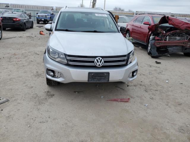 WVGAV7AX8GW574083 - 2016 VOLKSWAGEN TIGUAN S SILVER photo 5