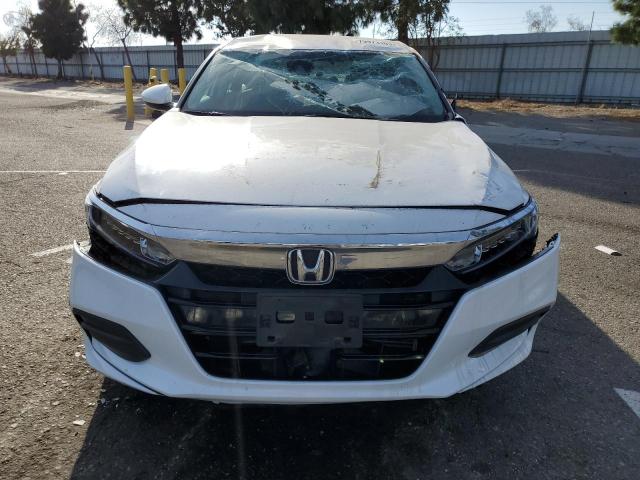 1HGCV1F13JA237745 - 2018 HONDA ACCORD LX WHITE photo 5