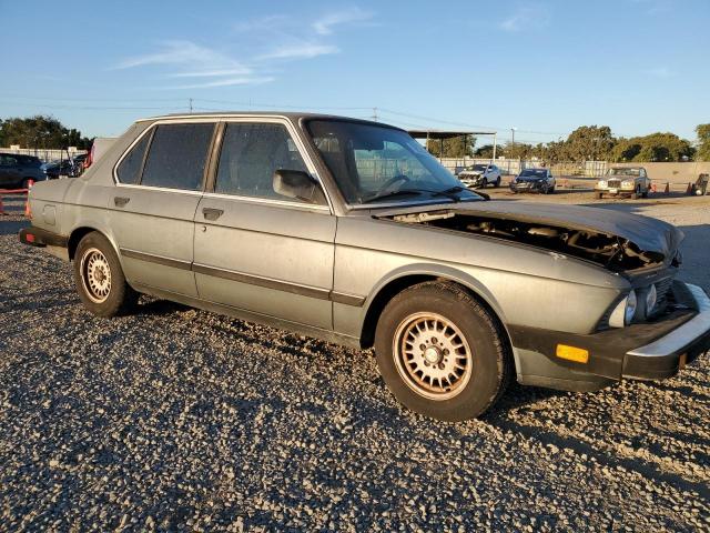 WBADK8303G9700698 - 1986 BMW 528 E AUTOMATIC GRAY photo 4