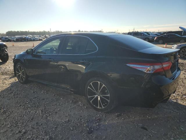 4T1B11HK5JU586296 - 2018 TOYOTA CAMRY L BLACK photo 2