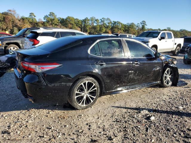 4T1B11HK5JU586296 - 2018 TOYOTA CAMRY L BLACK photo 3