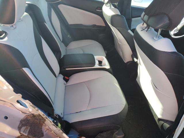 JTDKARFP0J3076574 - 2018 TOYOTA PRIUS PRIM 白色 照片 10