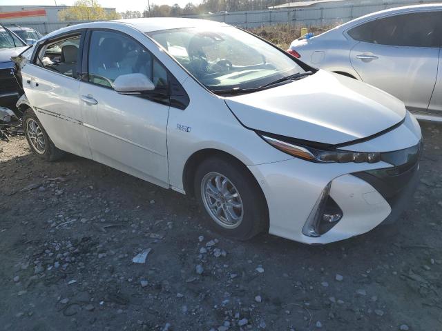 JTDKARFP0J3076574 - 2018 TOYOTA PRIUS PRIM 白色 照片 4