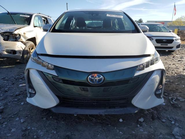 JTDKARFP0J3076574 - 2018 TOYOTA PRIUS PRIM 白色 照片 5