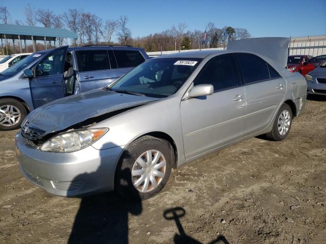 4T1BE32K55U060507 - 2005 TOYOTA CAMRY LE GRAY photo 1