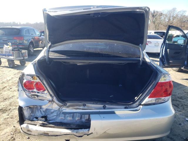 4T1BE32K55U060507 - 2005 TOYOTA CAMRY LE GRAY photo 6