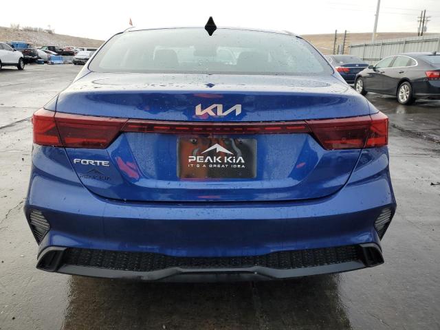 3KPF24AD6PE674930 - 2023 KIA FORTE LX BLUE photo 6