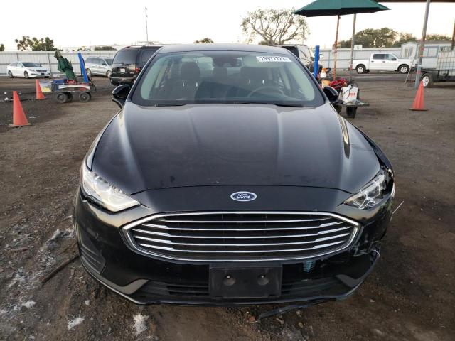 3FA6P0LUXLR247735 - 2020 FORD FUSION SE BLACK photo 5