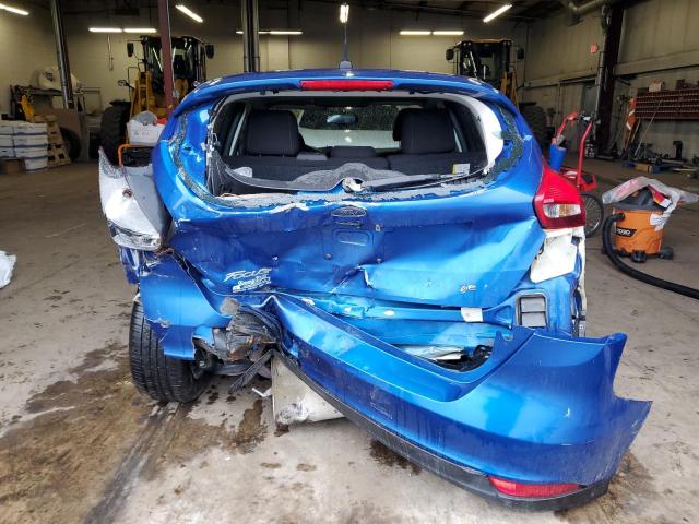 1FADP3K21JL225661 - 2018 FORD FOCUS SE BLUE photo 6