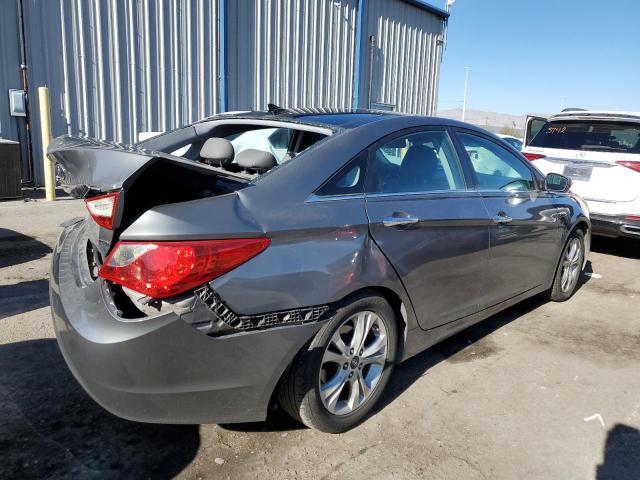 5NPEC4AC8DH691932 - 2013 HYUNDAI SONATA SE GRAY photo 3