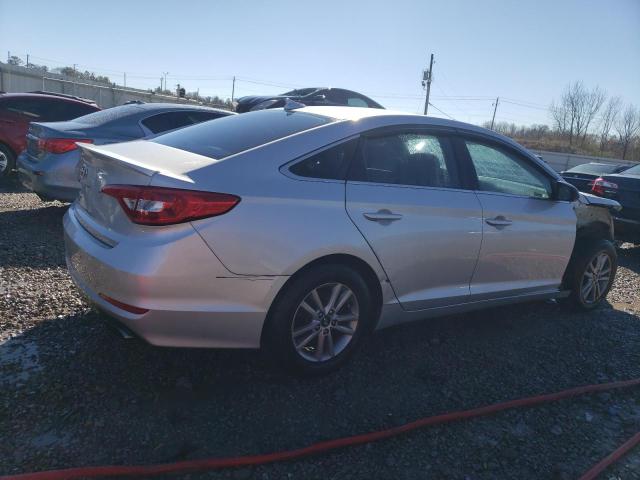 5NPE24AF3HH492791 - 2017 HYUNDAI SONATA SE SILVER photo 3