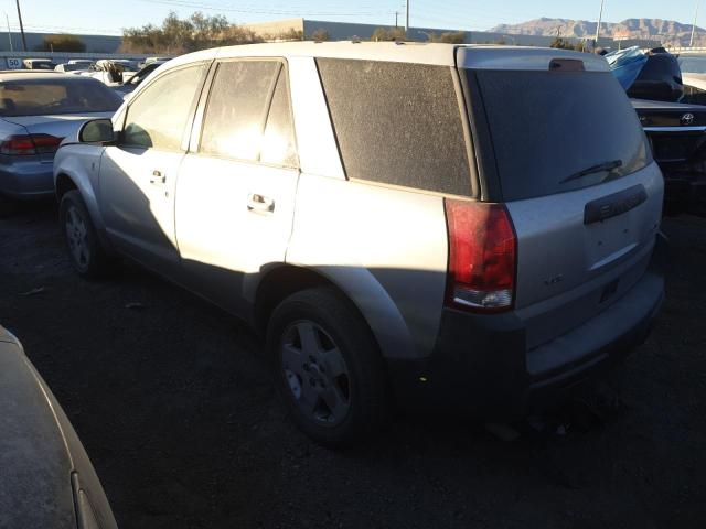 5GZCZ63415S807447 - 2005 SATURN VUE SILVER photo 2