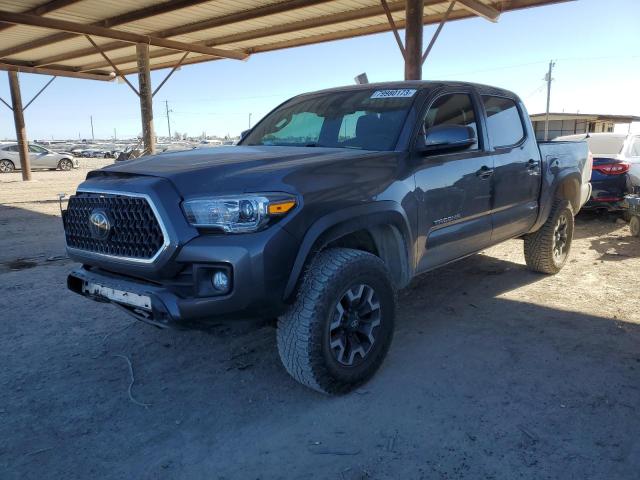 5TFCZ5AN6JX144137 - 2018 TOYOTA TACOMA DOUBLE CAB GRAY photo 1