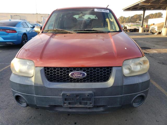 1FMYU02Z85KD52933 - 2005 FORD ESCAPE XLS ORANGE photo 5