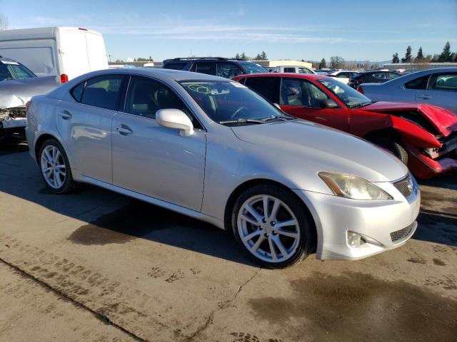 JTHBK262075026617 - 2007 LEXUS IS 250 SILVER photo 4