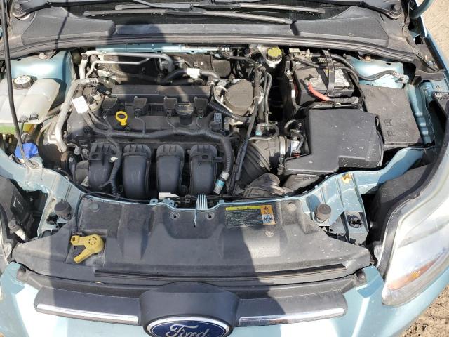 1FAHP3K29CL233138 - 2012 FORD FOCUS SE BLUE photo 11