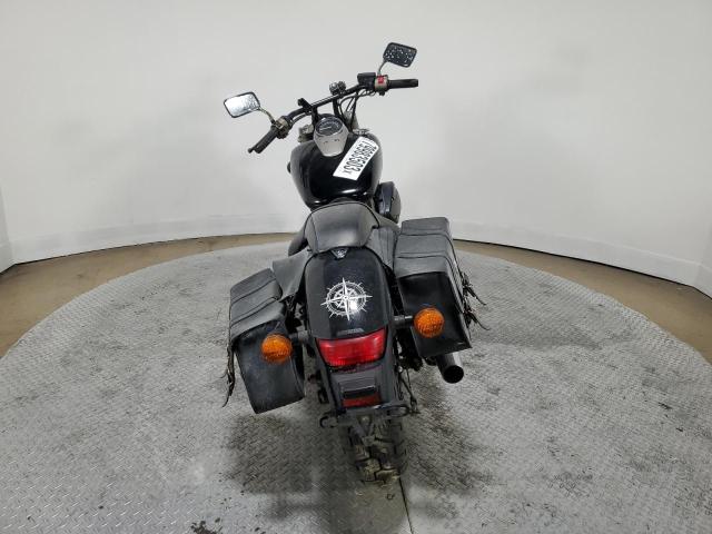 JH2RC5373BK100323 - 2011 HONDA VT750 C2B BLACK photo 4