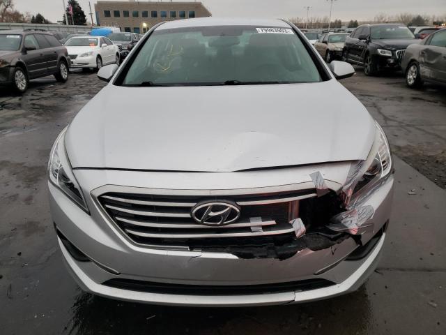 5NPE24AF3GH424599 - 2016 HYUNDAI SONATA SE SILVER photo 5