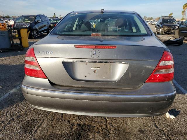 WDBUF70J36A955104 - 2006 MERCEDES-BENZ E 500 GRAY photo 6