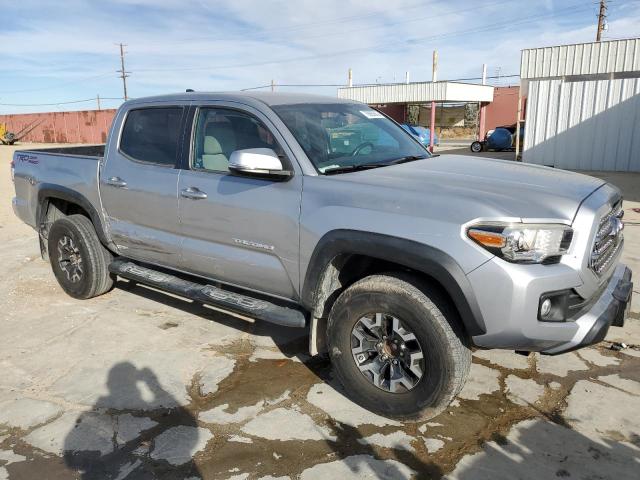 3TMAZ5CN0HM047956 - 2017 TOYOTA TACOMA DBC DOUBLE CAB GRAY photo 4