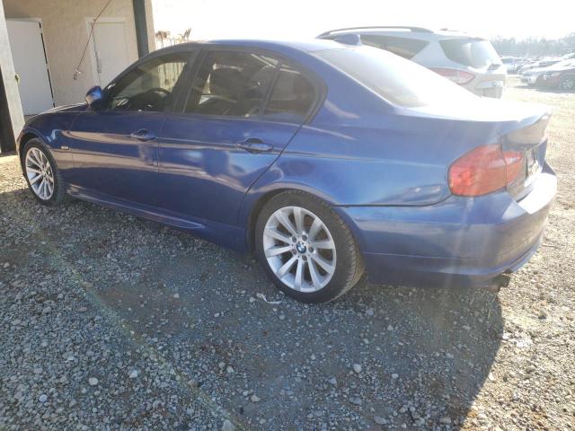 WBAPH7C52BE461131 - 2011 BMW 328 I BLUE photo 2