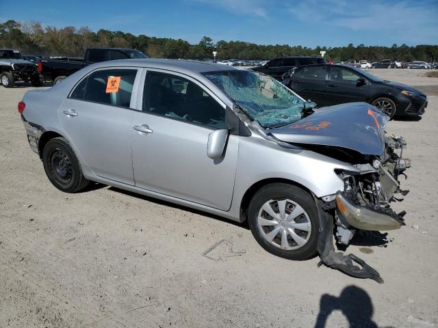 2T1BU4EE7AC530739 - 2010 TOYOTA COROLLA BASE SILVER photo 4