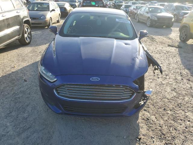 3FA6P0H75GR198839 - 2016 FORD FUSION SE BLUE photo 5