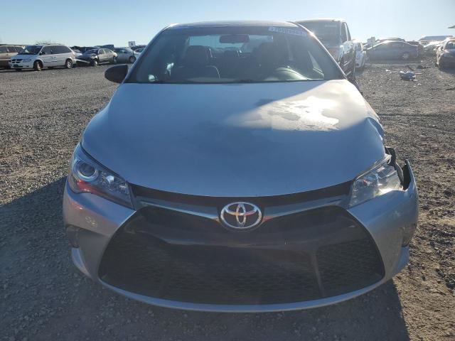 4T1BF1FK7FU887213 - 2015 TOYOTA CAMRY LE SILVER photo 5