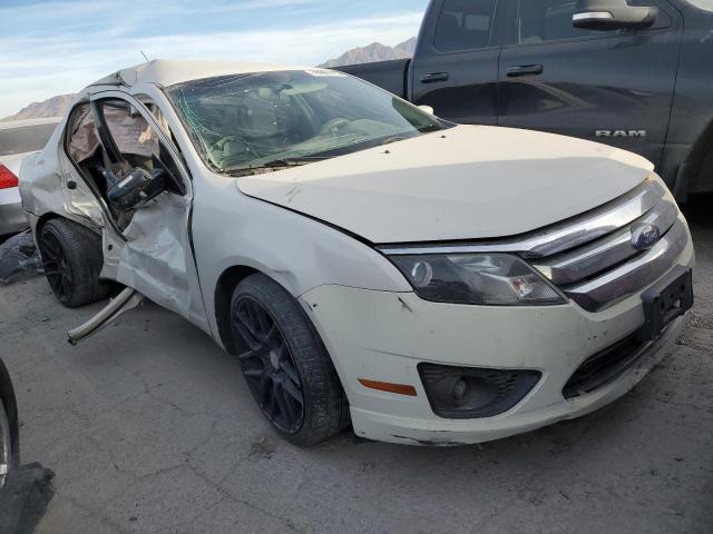 3FAHP0HA7BR275997 - 2011 FORD FUSION SE WHITE photo 4