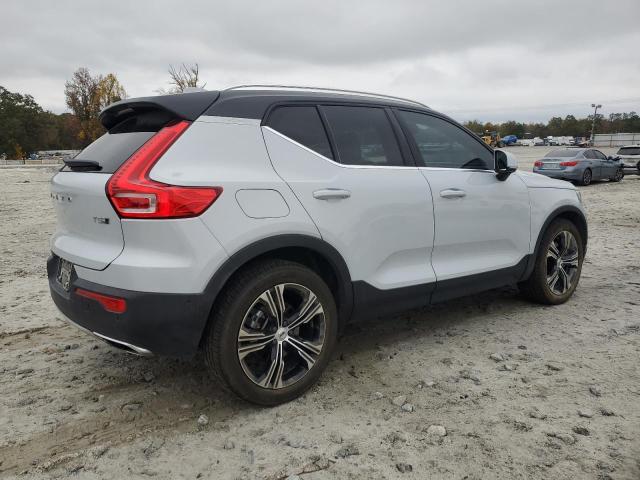 YV4162UL5L2187678 - 2020 VOLVO XC40 T5 INSCRIPTION SILVER photo 3