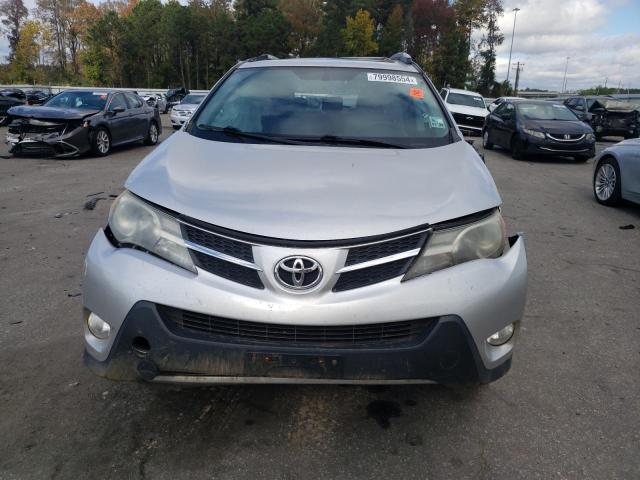 2T3RFREV4EW206567 - 2014 TOYOTA RAV4 XLE SILVER photo 5