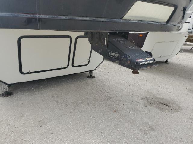 4YDF37020M4700012 - 2021 KEYSTONE MONTANA CREAM photo 7