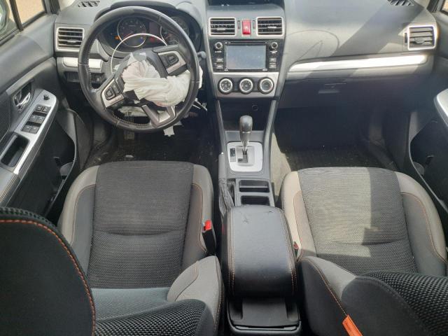 JF2GPABC0H8225623 - 2017 SUBARU CROSSTREK PREMIUM 银色 照片 8