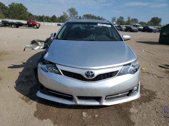 4T1BF1FK7DU287725 - 2013 TOYOTA CAMRY L SILVER photo 5