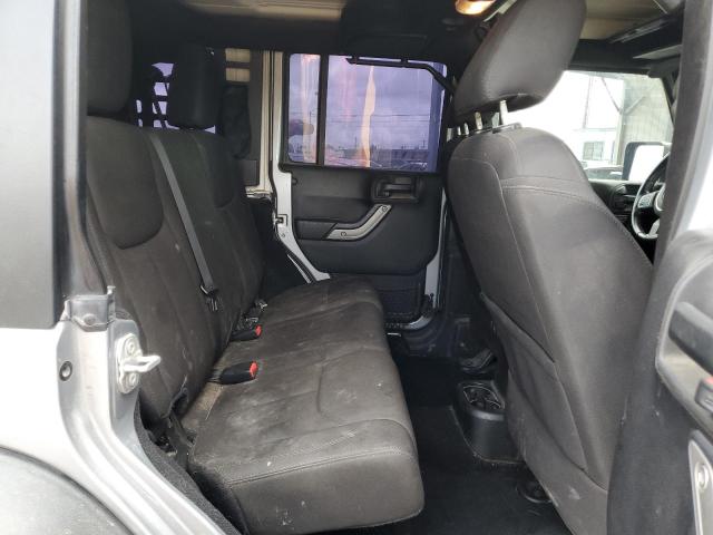 1C4BJWDG1FL722276 - 2015 JEEP WRANGLER U SPORT SILVER photo 10