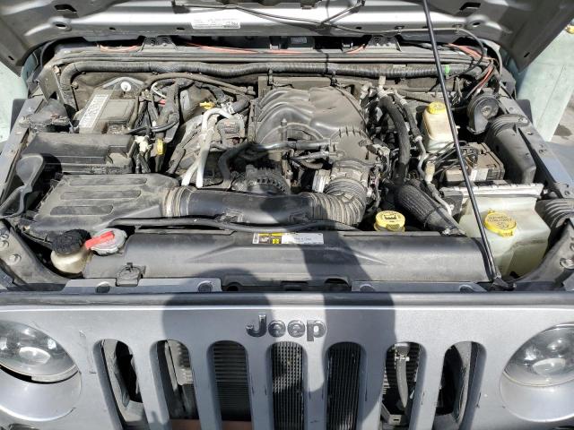 1C4BJWDG1FL722276 - 2015 JEEP WRANGLER U SPORT SILVER photo 11