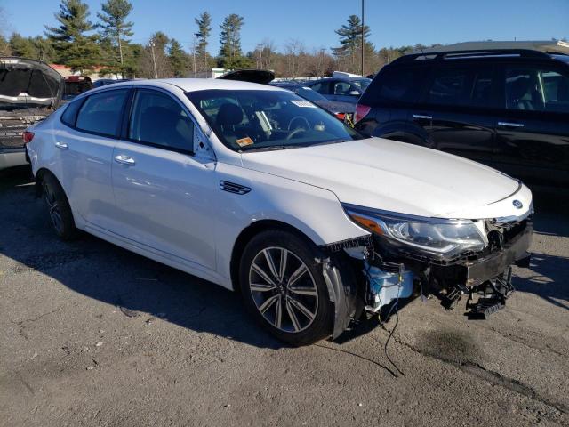 5XXGT4L37KG366638 - 2019 KIA OPTIMA LX WHITE photo 4