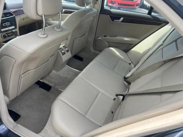 WDDGF8AB3EG197827 - 2014 MERCEDES-BENZ C 300 4MATIC GRAY photo 12