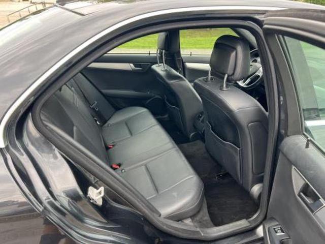 WDDGF8AB2EA937399 - 2014 MERCEDES-BENZ C 300 4MATIC BLACK photo 10
