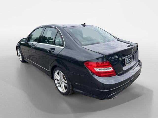 WDDGF8AB2EA937399 - 2014 MERCEDES-BENZ C 300 4MATIC BLACK photo 3