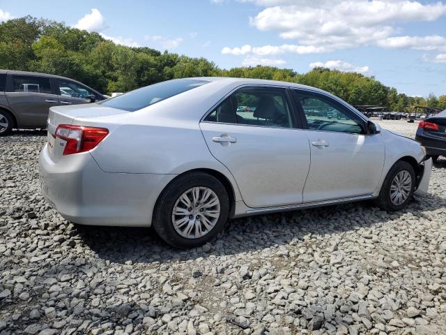 4T1BF1FK9CU030449 - 2012 TOYOTA CAMRY BASE SILVER photo 3