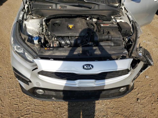 3KPF24AD0KE010468 - 2019 KIA FORTE FE 银色 照片 11