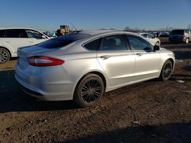 3FA6P0HD0GR111354 - 2016 FORD FUSION SE SILVER photo 3