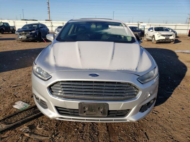 3FA6P0HD0GR111354 - 2016 FORD FUSION SE SILVER photo 5