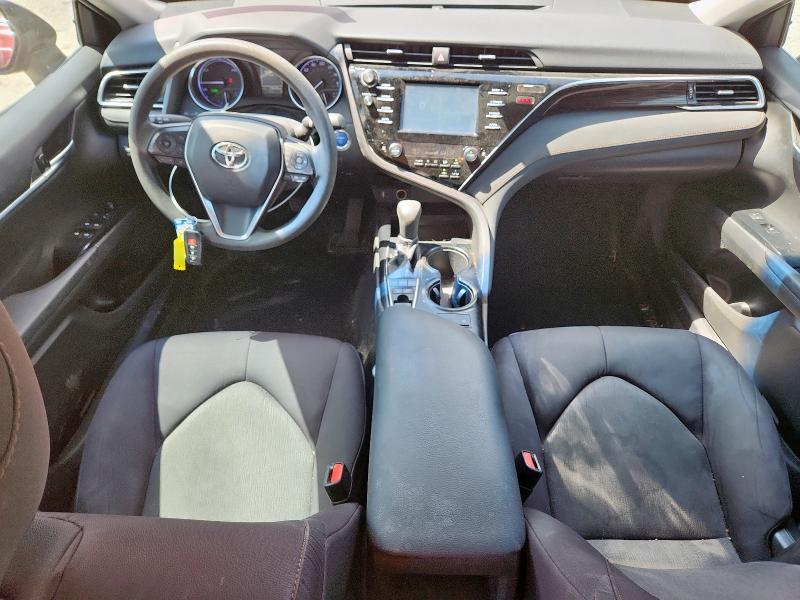 4T1B31HK0JU503044 - 2018 TOYOTA CAMRY LE 勃艮第红 照片 8