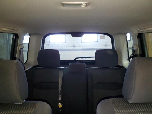 JTLKT324X54004532 - 2005 TOYOTA SCION XB BLACK photo 10