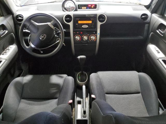 JTLKT324X54004532 - 2005 TOYOTA SCION XB BLACK photo 8