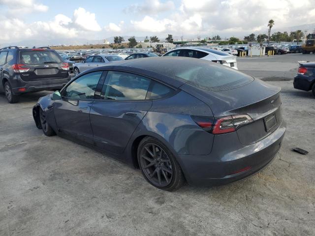 5YJ3E1EA4PF580015 - 2023 TESLA MODEL 3 Boz foto 2