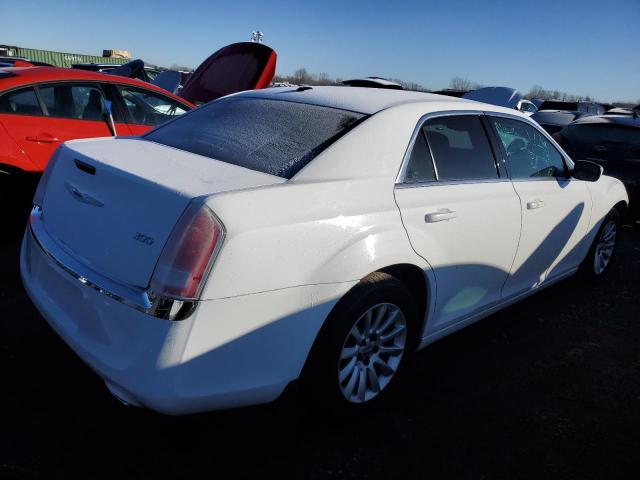 2C3CA4CG4BH526337 - 2011 CHRYSLER 300 WHITE photo 3